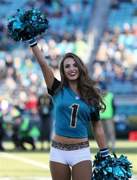 hottest cheerleader|top 10 hottest nfl cheerleaders.